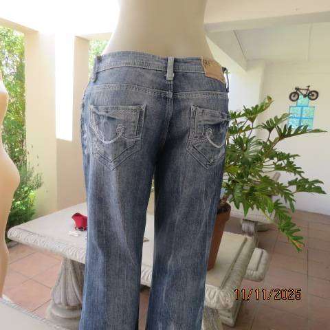 Outback red blue denim distressed bootleg low rise jeans size 36