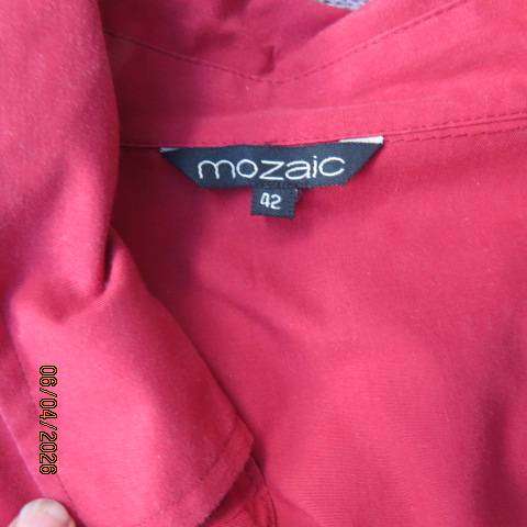 MOZAIC red polycotton long sleeve shirt with 2 front pockets and open collar, size 42