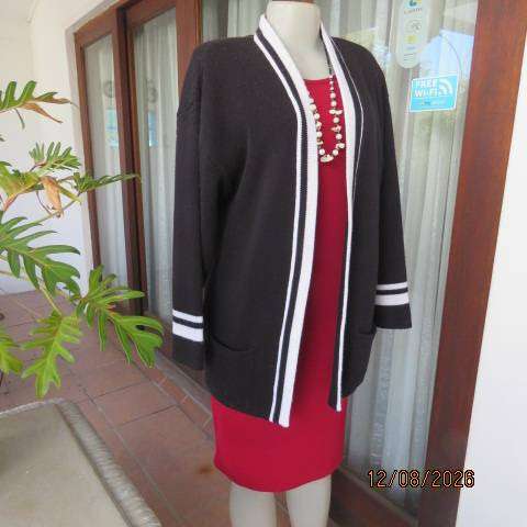 MERIEN HALL black double knit acrylic open cardigan with white edging and stripe cuffs, size 40