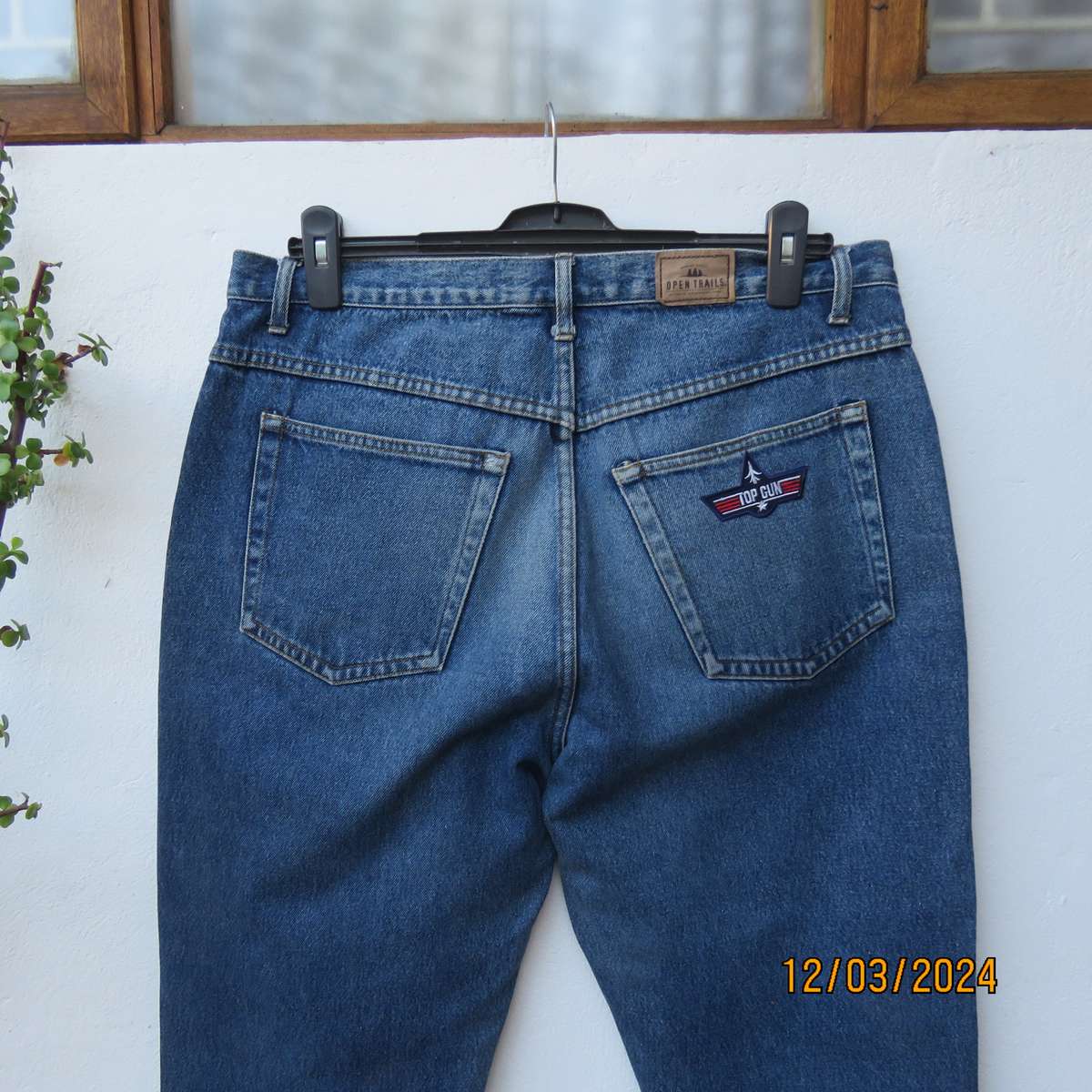OPEN TRAILS blue denim ankle length men's 100% cotton jeans. Size 38