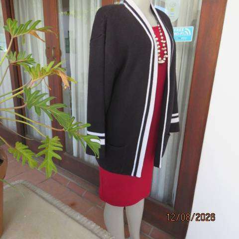 MERIEN HALL black double knit acrylic open cardigan with white edging and stripe cuffs, size 40