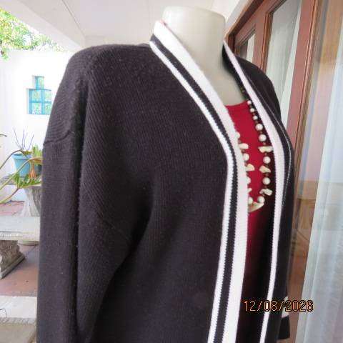 MERIEN HALL black double knit acrylic open cardigan with white edging and stripe cuffs, size 40