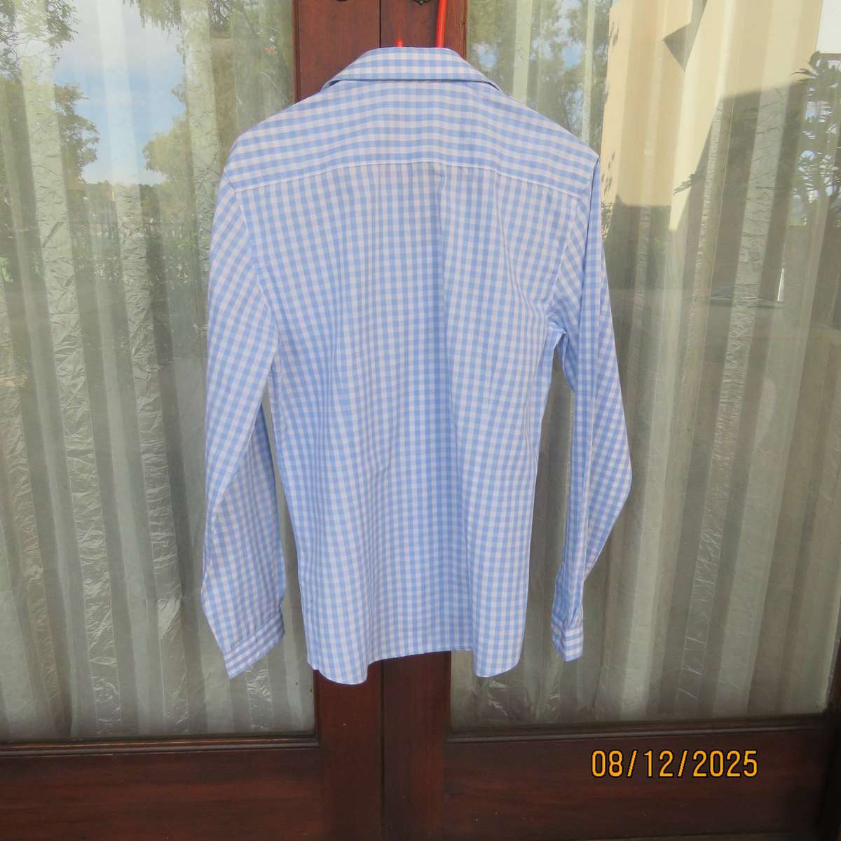 EXACT men's long sleeve blue-white check polycotton shirt. Size small. Chest 100cm.