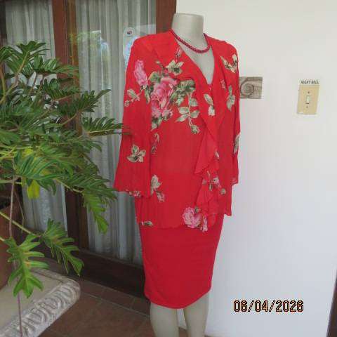 KELSO red creased polyester long sleeve top with floral print, size 40-42