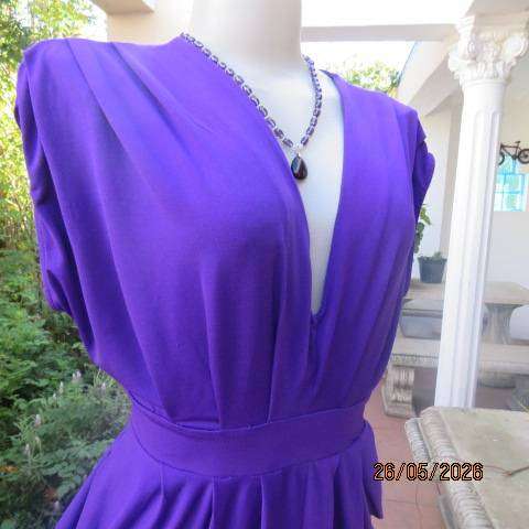 Purple long top with low V neckline, waist pleats & side pockets - Size 36