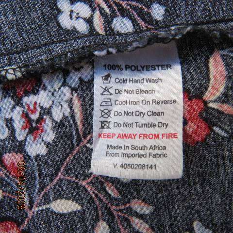 Dark navy off-shoulder crimson and light blue floral print top size 38