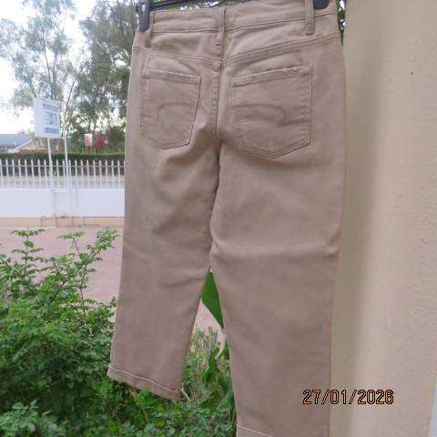 TIME & TRU beige 100% heavy stretch cotton distressed look pants. Size 28.