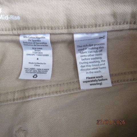TIME & TRU beige 100% heavy stretch cotton distressed look pants. Size 28.