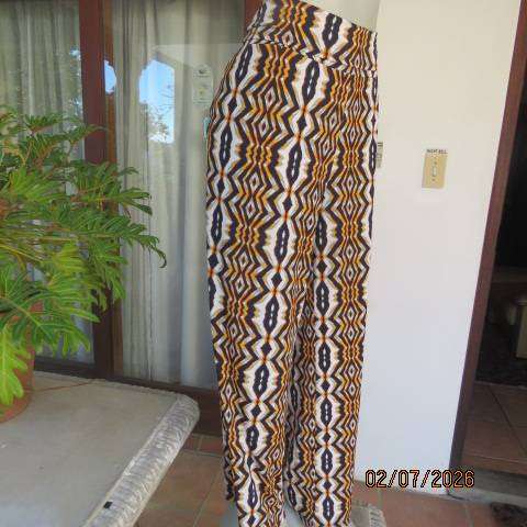 SAY WHAT? Wide Legged Stretch Polyester High Yoked Waist Pants Navy Orange White Size 44