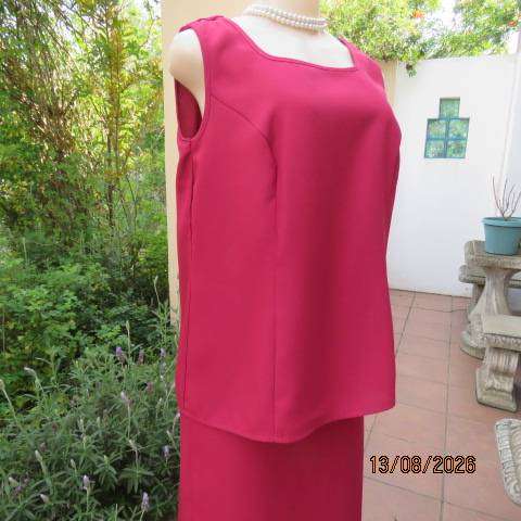 KARISMA ruby pink 3-piece pencil skirt, cami top & embellished jacket set, size 38
