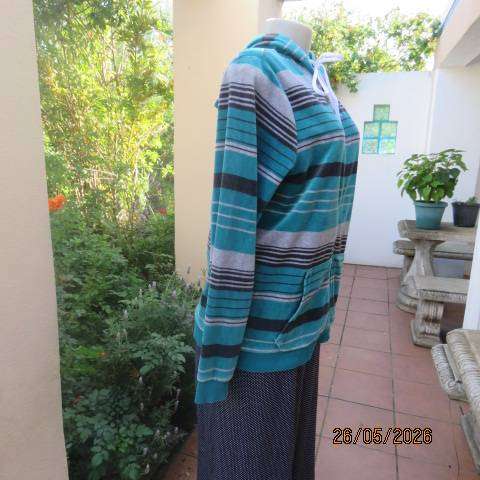 IISTINCT warm stretch polyester velvet zip-up long sleeve jacket in jade-grey stripes, size 38