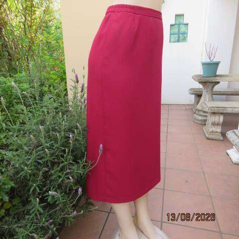 KARISMA ruby pink 3-piece pencil skirt, cami top & embellished jacket set, size 38