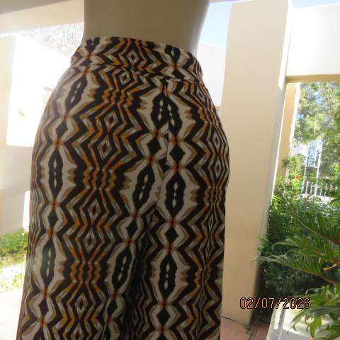 SAY WHAT? Wide Legged Stretch Polyester High Yoked Waist Pants Navy Orange White Size 44