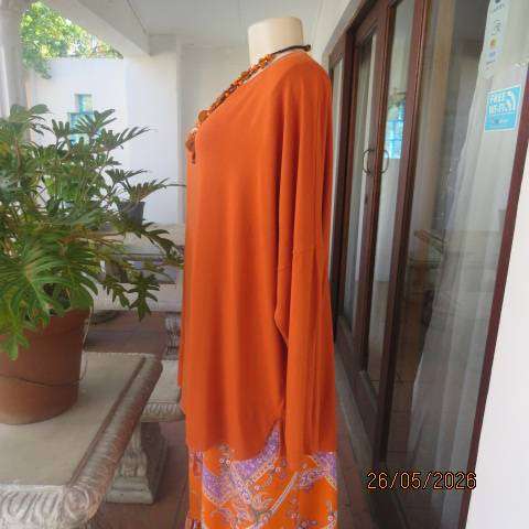 Woolworths burnt orange viscose stretch long sleeve top size 44-46