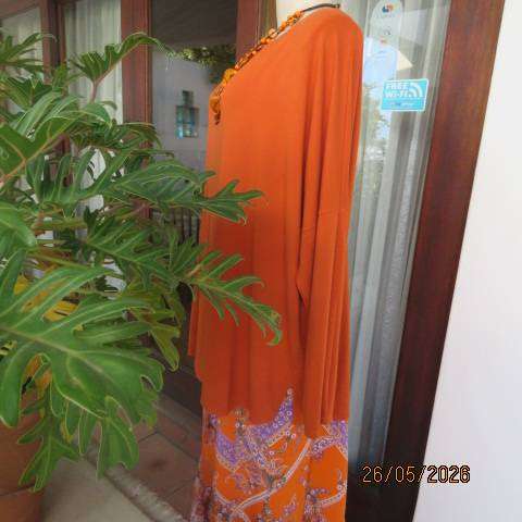 Woolworths burnt orange viscose stretch long sleeve top size 44-46