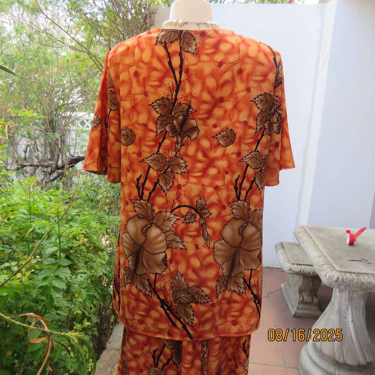 Owner made 2 pc skirt-top outfit in burnt orange and brown. Size 44.