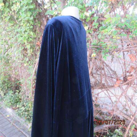 Royal blue stretch poly velvet long open round cut jacket with sheer underlay Size 44-46