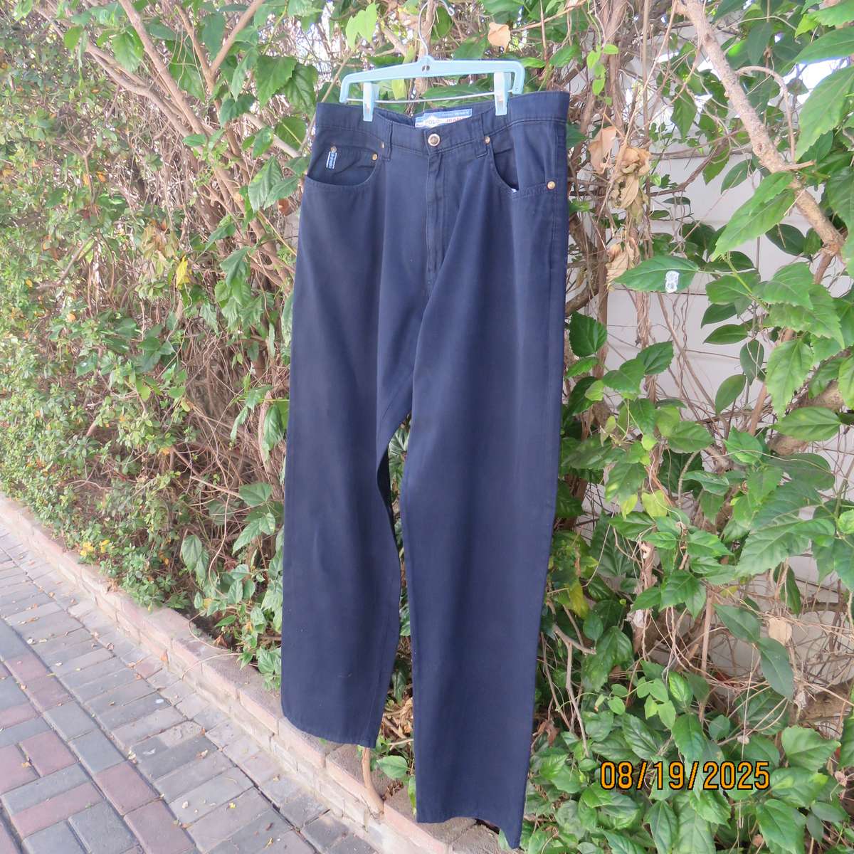 POLO navy light weight cotton jeans size 36 with pockets back-front.