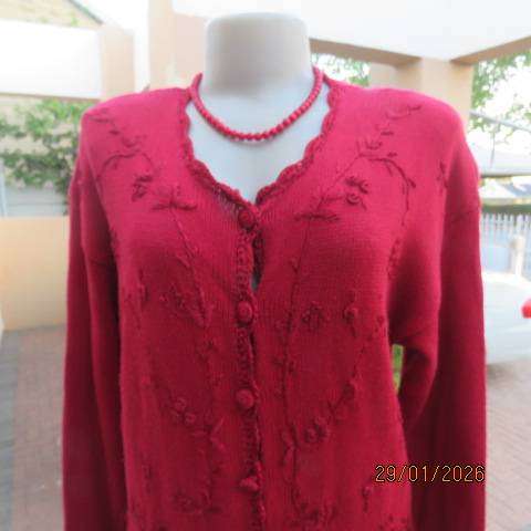 FOSHINI dark red cotton-viscose knit button down cardigan with crochet edgings. Size 40