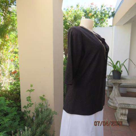 AMERIE black stretch polyester slip-over top with embossed criss-cross lines, size 38-40