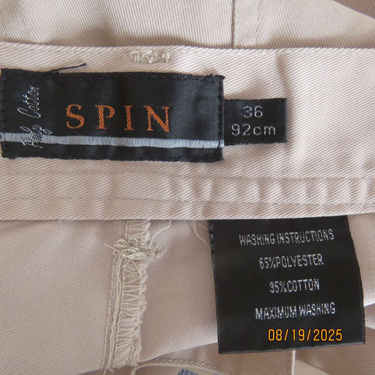 SPIN men's beige casual pants size 36. Pockets back-front. Bellows on leg sides.