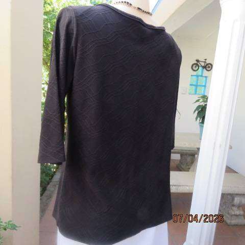 AMERIE black stretch polyester slip-over top with embossed criss-cross lines, size 38-40