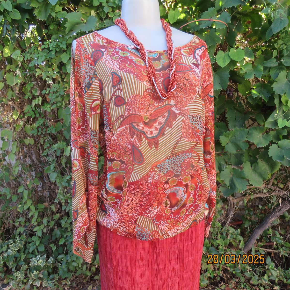 FASHION EXPRESS autumn colour long open top sleeve sheer polyester top size 38.