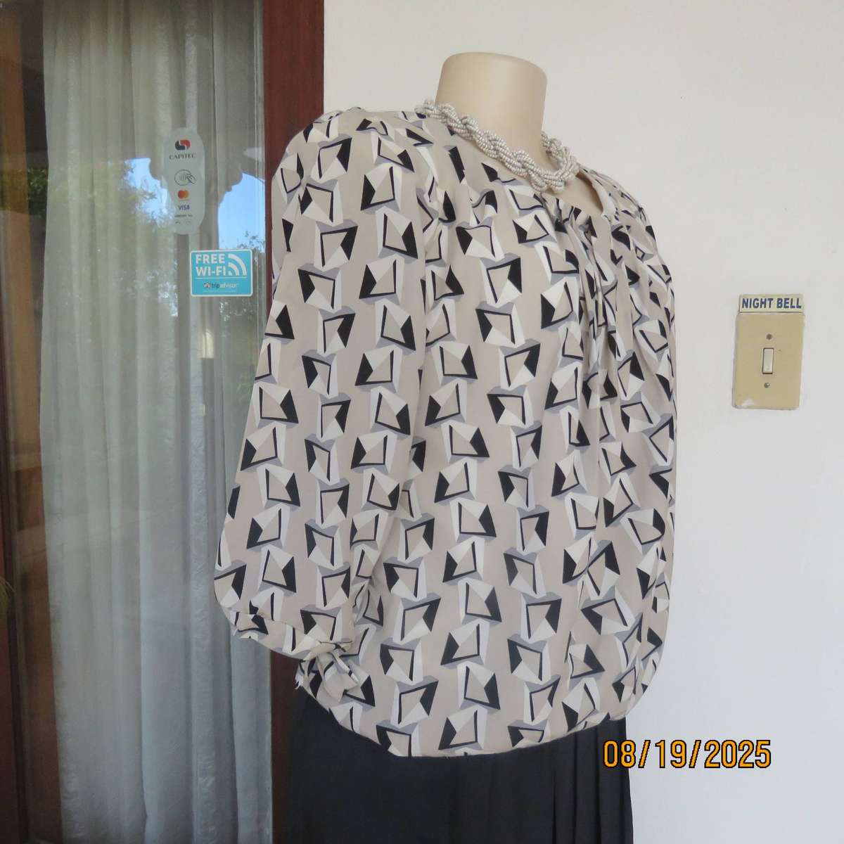 Judy's Pride Beige Blouson Top with Graphic Print, Fully Lined, Size 36