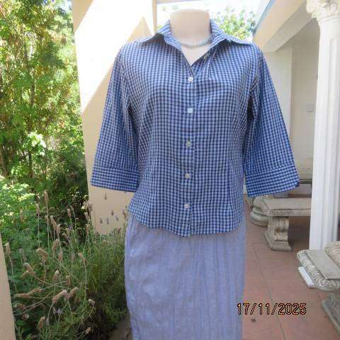 RIVER Trader blue-navy check polycotton button down top size 36.