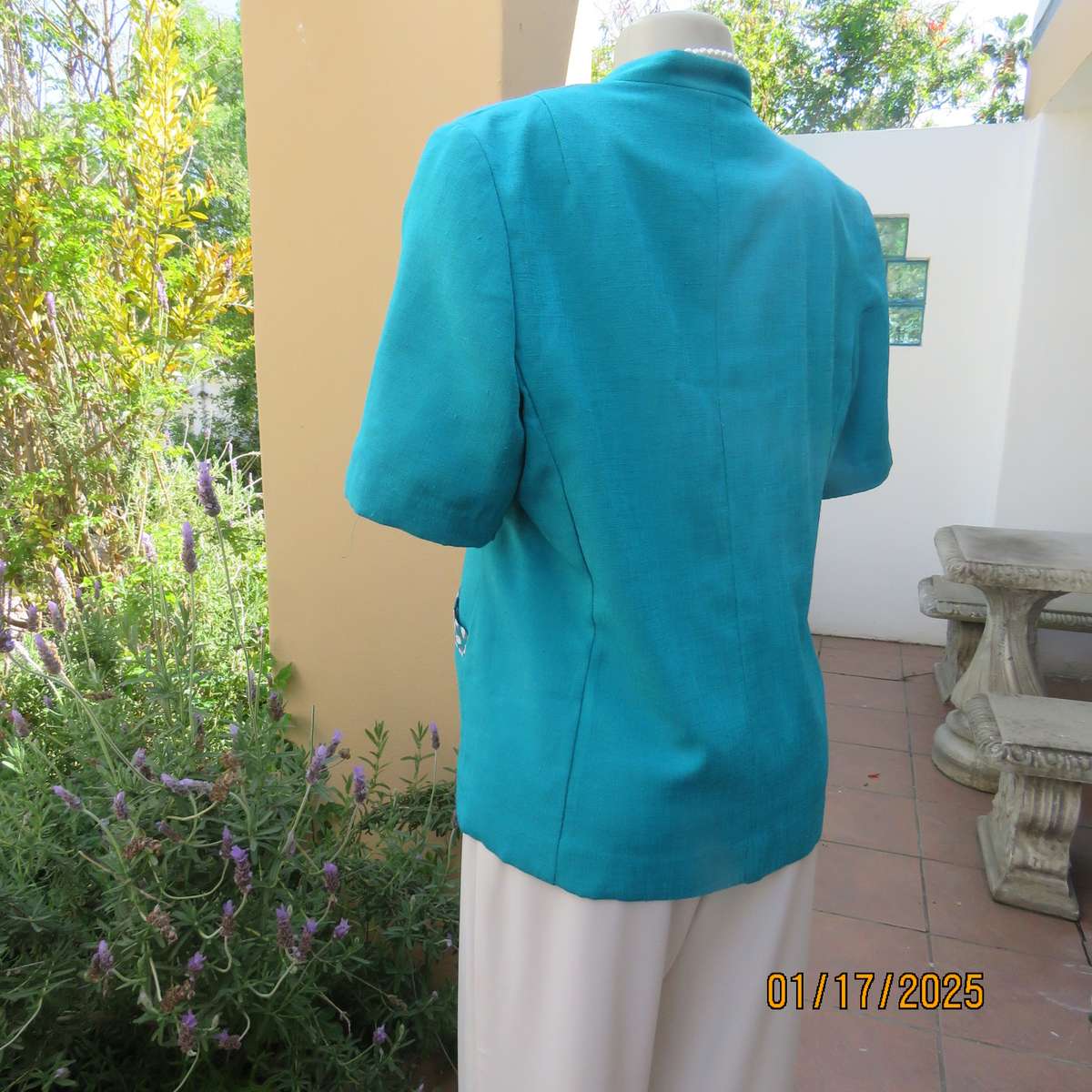 LADY RUTH REED 80's vintage turquoise short sleeve jacket. With floral edging. Size 38. As new cond.