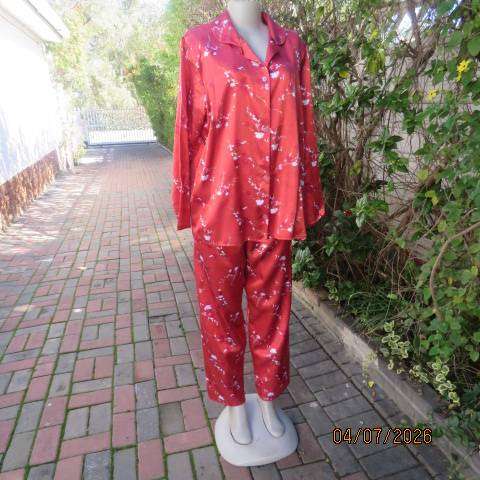 DREAMER dark crimson floral sleepwear set with long pants and button-down top, size 40
