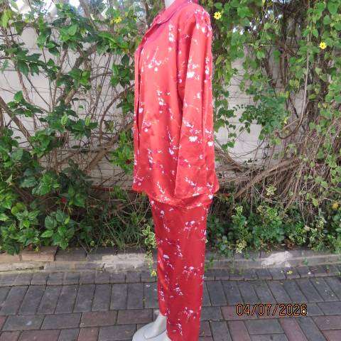 DREAMER dark crimson floral sleepwear set with long pants and button-down top, size 40