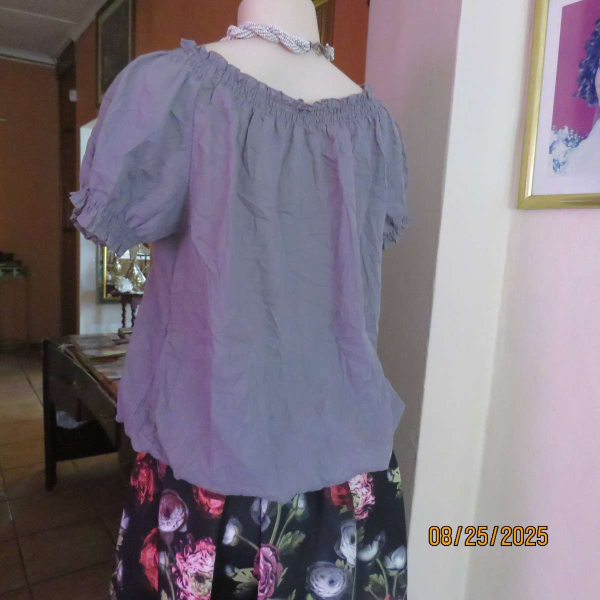 Silky grey colour peasant style creased cotton top size 40.