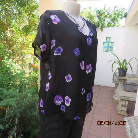 AREZZO black polyester V-neck slip-over top with purple violets, size 40