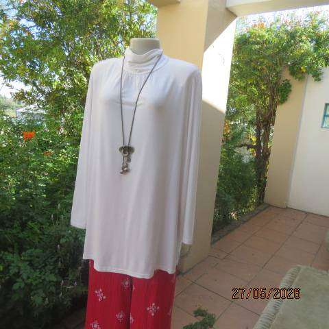 MILADYS white long sleeve viscose stretch top with front gathered turtle neck collar, size 44-46