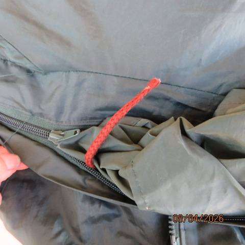 Mr Farming green nylon waterproof jacket with breathable lining and hood, size XL