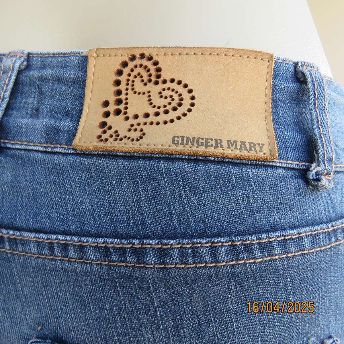 GINGER MARY blue denim stretch cotton jeans size 36. Gold colour stitching.