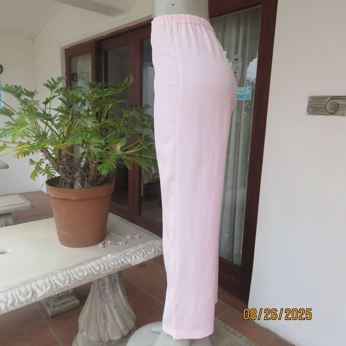 B LINE sorbet pink vertical crinkled polyester pants with elasticated waist. Size 40