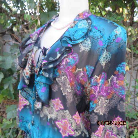 OASIS slip over blouson sheer polyester top wide elasticated hem. Frilled banded neckline. Size 36