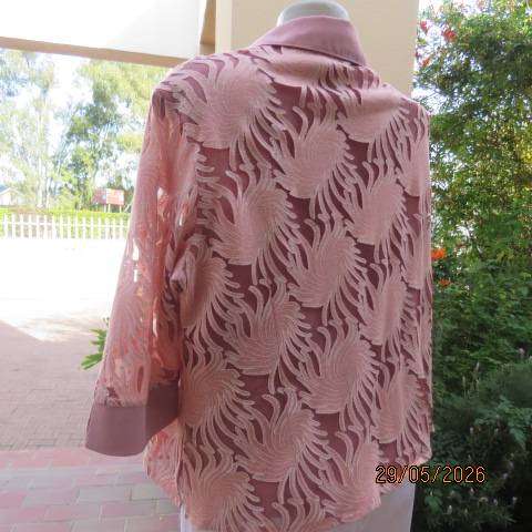 CHERRY 2-Piece Blouse Set with Cami and Opaque Button-Down Top in pink. Size 42
