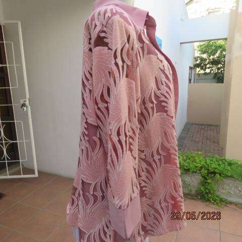 CHERRY 2-Piece Blouse Set with Cami and Opaque Button-Down Top in pink. Size 42