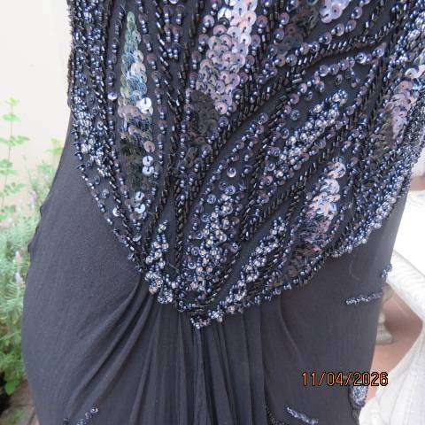 Li Shi Kai Ki black evening dress with luxury bead and sequin embellishment, size 36