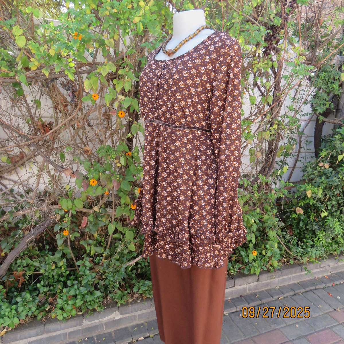 MILADY'S long brown slip over long sleeve empire style top. Size 38
