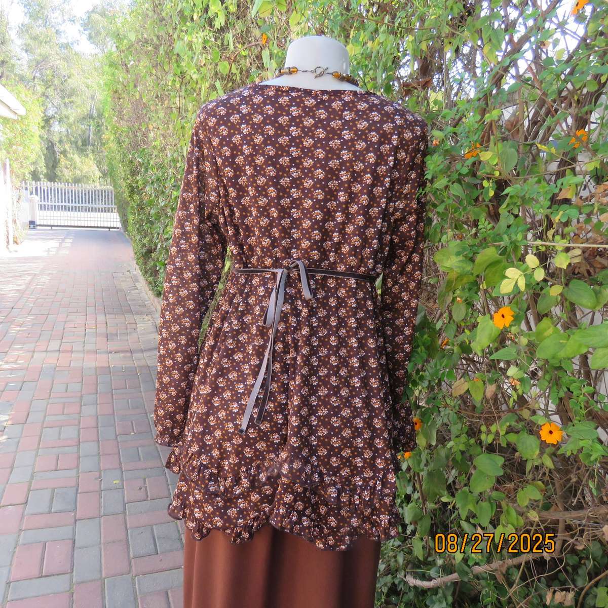 MILADY'S long brown slip over long sleeve empire style top. Size 38