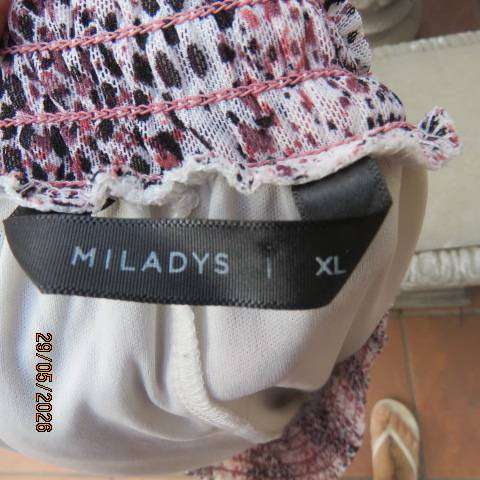 MILADYS two-layer top with wide elasticated neckline and raglan bell short sleeves, size 46-48