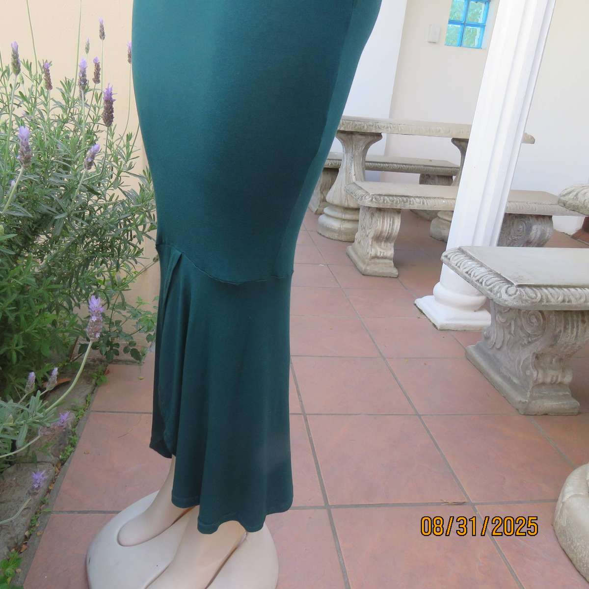 ZE Style mermaid dress in poly-viscose stretch castleton green fabric. Bodycon. Size 32