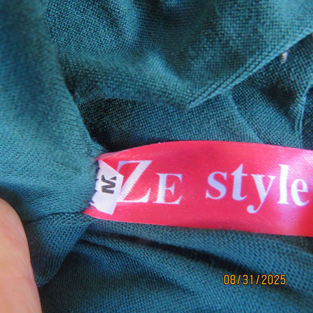 ZE Style mermaid dress in poly-viscose stretch castleton green fabric. Bodycon. Size 32