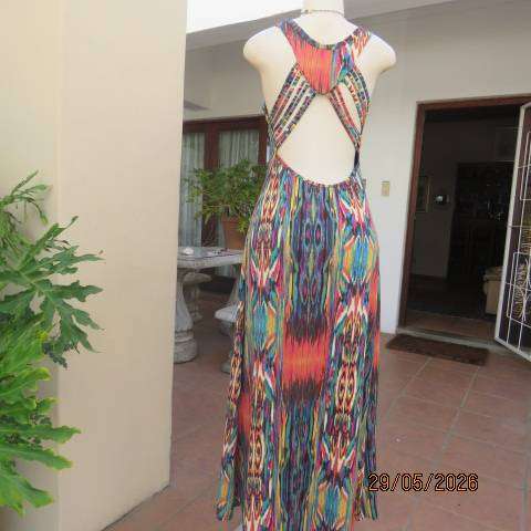 Bo-Ho maxi dress with vertical colour patterns and low backline, size 36