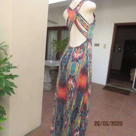 Bo-Ho maxi dress with vertical colour patterns and low backline, size 36