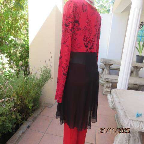 Red long sleeve with black floral print with long sheer black bottom. Size 42-44